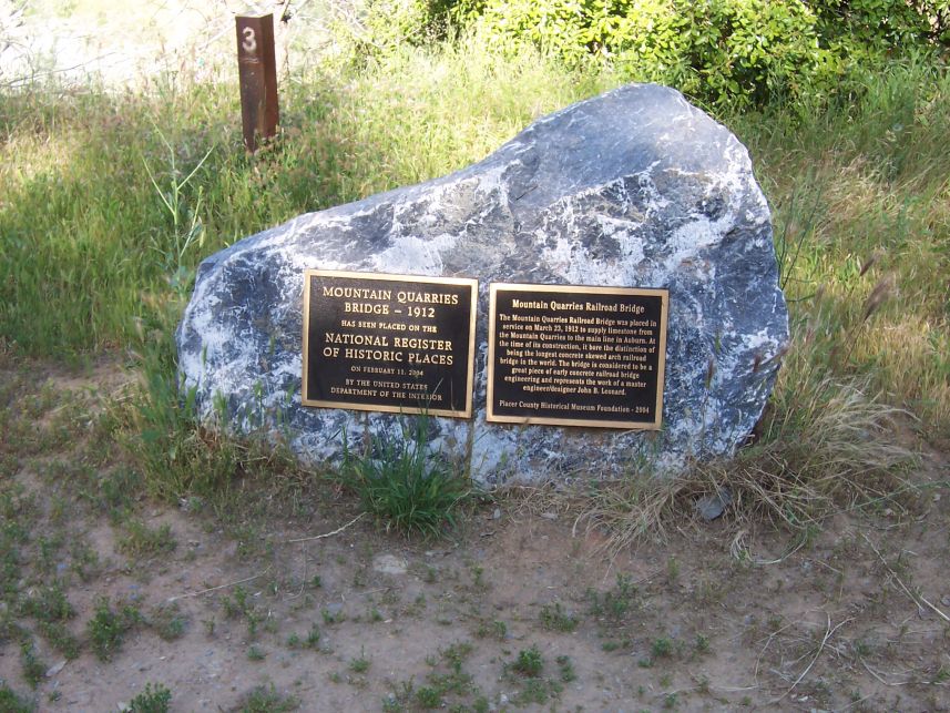 Mountain Quarries Railroad Bridge plaque
The Moutain Quarries Bridge was placed on the National Registry of Historical Places in February 2004.
Keywords: Mountain Quarries Railroad Bridge No Hands Bridge Auburn SRA