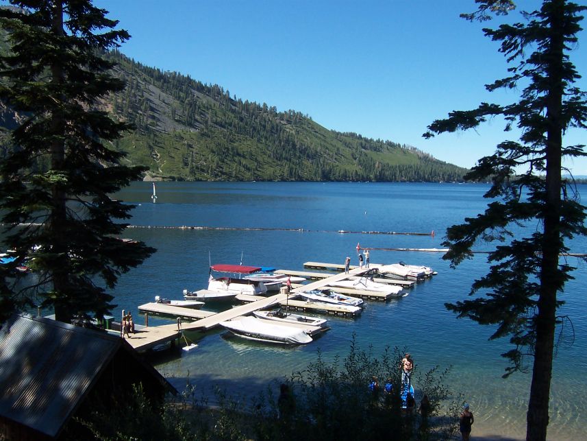 Fallen Leaf Lake 2
Keywords: Fallen Leaf Lake