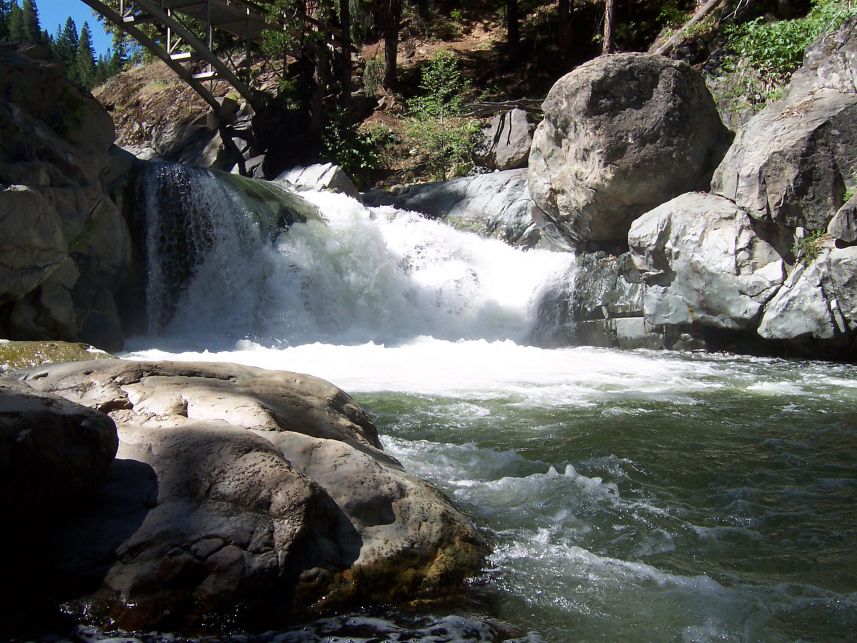 Loves Falls 8
Keywords: Loves Falls