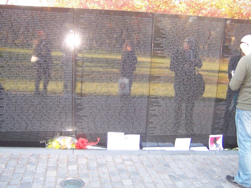Vietnam Memorial - Pic2
Keywords: Vietnam Memorial